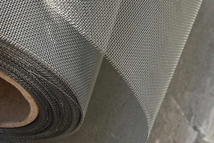 304不銹鋼紗窗網(wǎng)多少錢一米？