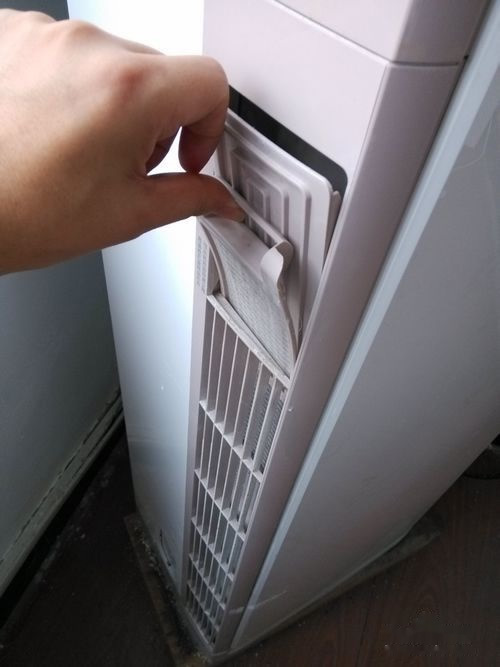 美的立式空調(diào)怎么清洗多長(zhǎng)時(shí)間清洗一次